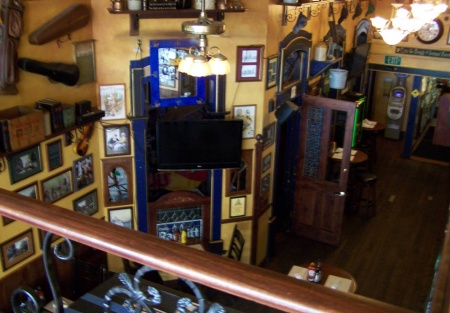 SELLER WILL CARRY 50%!!!! Busy Irish Pub in North Bay Town