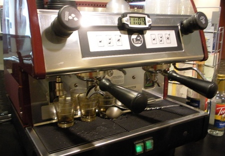 HUGE Price Reduction on 5 Day Office Building Cafe - Easy to Operate!